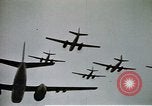 Image bombardiers américains Allemagne, 1945, de la seconde 54 séquences d'archives historiques vidéo 65675077326