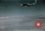 Image American Douglas A-26 Invader sur avion exécuter bombe sur l'Allemagne Allemagne, 1945, de la seconde 18 séquences d'archives historiques vidéo 65675077329