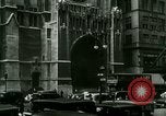 Image Église Saint Thomas sur la 5e Avenue à New York City United States USA, 1942, de la seconde 57 séquences d'archives historiques vidéo 65675077349