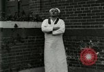 Standbild US Navy Segler Ersten Weltkrieg mess Einrichtung Great Lakes Illinois USA, 1917, aus Sekunde 9 historischem Filmmaterial Videoclip 65675077383