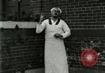 Standbild US Navy Segler Ersten Weltkrieg mess Einrichtung Great Lakes Illinois USA, 1917, aus Sekunde 13 historischem Filmmaterial Videoclip 65675077383