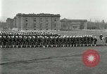 Standbild US Navy Segler bohren während Ersten Weltkrieg Ausbildung Great Lakes Illinois USA, 1917, aus Sekunde 22 historischem Filmmaterial Videoclip 65675077388