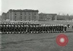 Standbild US Navy Segler bohren während Ersten Weltkrieg Ausbildung Great Lakes Illinois USA, 1917, aus Sekunde 23 historischem Filmmaterial Videoclip 65675077388