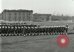 Standbild US Navy Segler bohren während Ersten Weltkrieg Ausbildung Great Lakes Illinois USA, 1917, aus Sekunde 25 historischem Filmmaterial Videoclip 65675077388