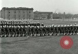 Standbild US Navy Segler bohren während Ersten Weltkrieg Ausbildung Great Lakes Illinois USA, 1917, aus Sekunde 27 historischem Filmmaterial Videoclip 65675077388