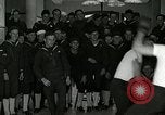 Standbild US Navy sailor Erholung Great Lakes Illinois USA, 1917, aus Sekunde 20 historischem Filmmaterial Videoclip 65675077391