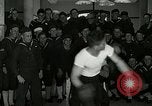 Standbild US Navy sailor Erholung Great Lakes Illinois USA, 1917, aus Sekunde 21 historischem Filmmaterial Videoclip 65675077391