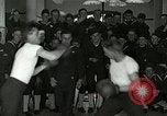 Standbild US Navy sailor Erholung Great Lakes Illinois USA, 1917, aus Sekunde 23 historischem Filmmaterial Videoclip 65675077391