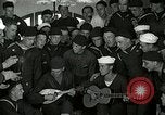 Standbild US Navy sailor Erholung Great Lakes Illinois USA, 1917, aus Sekunde 30 historischem Filmmaterial Videoclip 65675077391