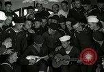 Standbild US Navy sailor Erholung Great Lakes Illinois USA, 1917, aus Sekunde 35 historischem Filmmaterial Videoclip 65675077391