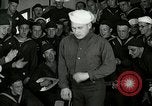 Standbild US Navy sailor Erholung Great Lakes Illinois USA, 1917, aus Sekunde 47 historischem Filmmaterial Videoclip 65675077391
