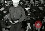 Standbild US Navy sailor Erholung Great Lakes Illinois USA, 1917, aus Sekunde 50 historischem Filmmaterial Videoclip 65675077391