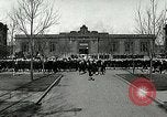 Standbild US Navy Segler mess Hall Great Lakes Illinois USA, 1917, aus Sekunde 12 historischem Filmmaterial Videoclip 65675077398