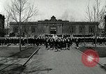 Standbild US Navy Segler mess Hall Great Lakes Illinois USA, 1917, aus Sekunde 16 historischem Filmmaterial Videoclip 65675077398