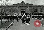 Standbild US Navy Segler mess Hall Great Lakes Illinois USA, 1917, aus Sekunde 24 historischem Filmmaterial Videoclip 65675077398