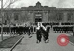 Standbild US Navy Segler mess Hall Great Lakes Illinois USA, 1917, aus Sekunde 26 historischem Filmmaterial Videoclip 65675077398
