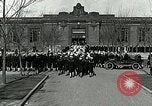 Standbild US Navy Segler mess Hall Great Lakes Illinois USA, 1917, aus Sekunde 33 historischem Filmmaterial Videoclip 65675077398