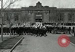 Standbild US Navy Segler mess Hall Great Lakes Illinois USA, 1917, aus Sekunde 34 historischem Filmmaterial Videoclip 65675077398