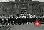 Standbild US Navy Segler mess Hall Great Lakes Illinois USA, 1917, aus Sekunde 55 historischem Filmmaterial Videoclip 65675077398
