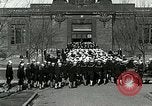 Standbild US Navy Segler mess Hall Great Lakes Illinois USA, 1917, aus Sekunde 58 historischem Filmmaterial Videoclip 65675077398