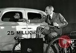Standbild Ford Auto United States USA, 1937, aus Sekunde 28 historischem Filmmaterial Videoclip 65675077408