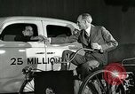 Standbild Ford Auto United States USA, 1937, aus Sekunde 30 historischem Filmmaterial Videoclip 65675077408