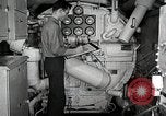 Image de santé et de bien-être à bord de brise-glace le USS Burton Island Gulf of Alaska USA, 1952, de la seconde 4 séquences d'archives historiques vidéo 65675077434