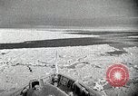 Standbild USS Burton Island am St Lawrence Island Saint Lawrence Island Alaska USA, 1952, aus Sekunde 32 historischem Filmmaterial Videoclip 65675077435