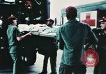 Standbild verletzte Soldaten Saigon Vietnam, 1966, aus Sekunde 24 historischem Filmmaterial Videoclip 65675077443