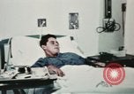 Immagine di Soldati feriti Filippine, 1966, secondo 43 filmato di repertorio 65675077445