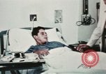 Immagine di Soldati feriti Filippine, 1966, secondo 46 filmato di repertorio 65675077445