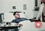 Immagine di Soldati feriti Filippine, 1966, secondo 48 filmato di repertorio 65675077445
