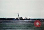 Immagine di C-141 aeromobile Filippine, 1968, secondo 14 filmato di repertorio 65675077446