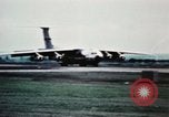 Immagine di C-141 aeromobile Filippine, 1968, secondo 20 filmato di repertorio 65675077446