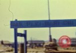 Standbild Montagnards angehören Dorf Pleiku Süd Vietnam, 1968, aus Sekunde 16 historischem Filmmaterial Videoclip 65675077459