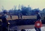 Immagine di Villaggio montagnard Pleiku Vietnam del Sud, 1968, secondo 30 filmato di repertorio 65675077460