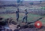 Immagine di Villaggio montagnard Pleiku Vietnam del Sud, 1968, secondo 36 filmato di repertorio 65675077460