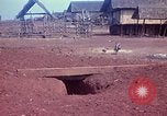 Immagine di Villaggio montagnard Pleiku Vietnam del Sud, 1968, secondo 43 filmato di repertorio 65675077460
