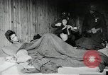 Image camp de concentration Penig Allemagne, 1945, de la seconde 24 séquences d'archives historiques vidéo 65675077469