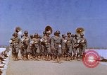 Standbild 6th Marine Division Okinawa Ryukyu Inseln, 1945, aus Sekunde 33 historischem Filmmaterial Videoclip 65675077486