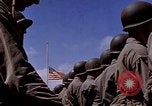 Standbild 6th Marine Division Okinawa Ryukyu Inseln, 1945, aus Sekunde 56 historischem Filmmaterial Videoclip 65675077487