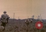 Standbild 6th Marine Division Okinawa Ryukyu Inseln, 1945, aus Sekunde 58 historischem Filmmaterial Videoclip 65675077492