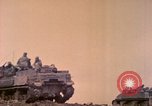 Standbild 6th Marine Division Okinawa Ryukyu Inseln, 1945, aus Sekunde 21 historischem Filmmaterial Videoclip 65675077493