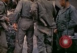 Standbild Vereinigten Staaten Marines Okinawa Ryukyu Inseln, 1945, aus Sekunde 27 historischem Filmmaterial Videoclip 65675077494