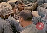 Standbild Vereinigten Staaten Marines Okinawa Ryukyu Inseln, 1945, aus Sekunde 35 historischem Filmmaterial Videoclip 65675077494