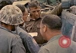 Standbild Vereinigten Staaten Marines Okinawa Ryukyu Inseln, 1945, aus Sekunde 36 historischem Filmmaterial Videoclip 65675077494