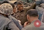 Standbild Vereinigten Staaten Marines Okinawa Ryukyu Inseln, 1945, aus Sekunde 40 historischem Filmmaterial Videoclip 65675077494