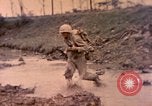 Standbild Vereinigten Staaten Marines Okinawa Ryukyu Inseln, 1945, aus Sekunde 41 historischem Filmmaterial Videoclip 65675077495
