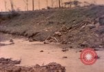 Standbild Vereinigten Staaten Marines Okinawa Ryukyu Inseln, 1945, aus Sekunde 43 historischem Filmmaterial Videoclip 65675077495