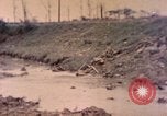 Standbild Vereinigten Staaten Marines Okinawa Ryukyu Inseln, 1945, aus Sekunde 59 historischem Filmmaterial Videoclip 65675077495